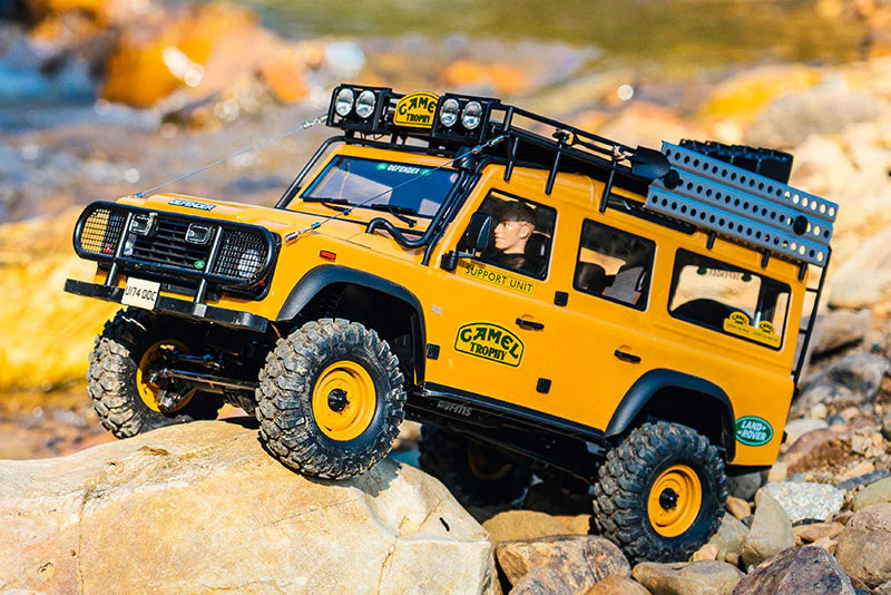 FMS 1:10 FCX10 Land Rover Defender RS Yellow
