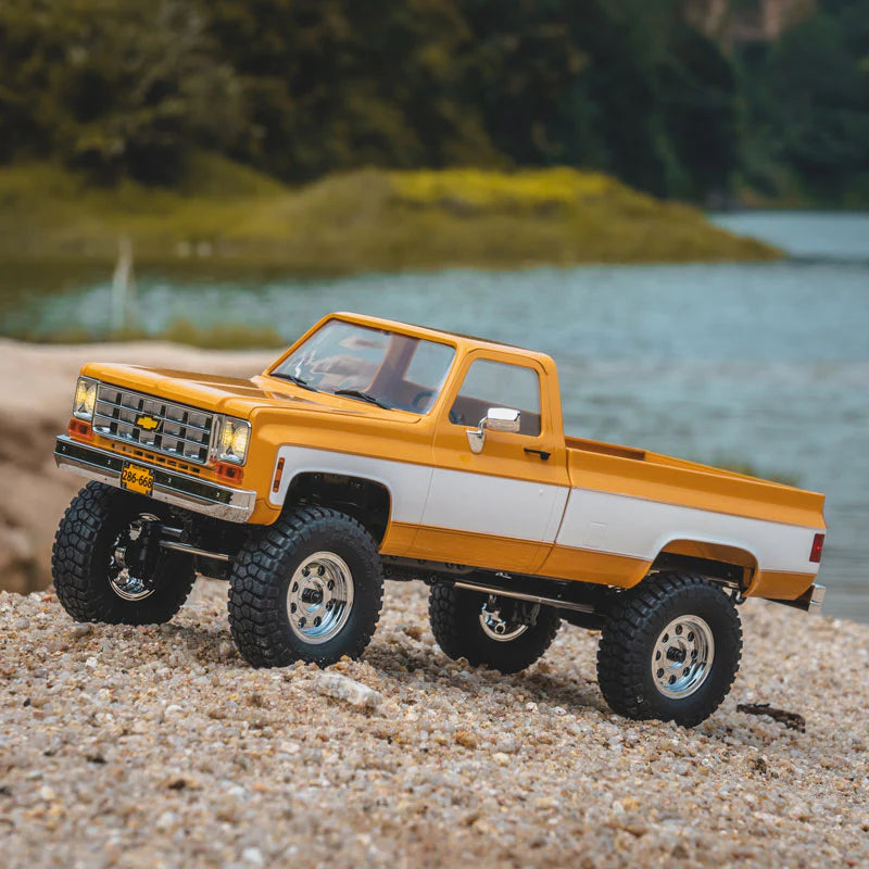 FMS FCX18 1:18 CHEVROLET K10 RTR – YELLOW V2